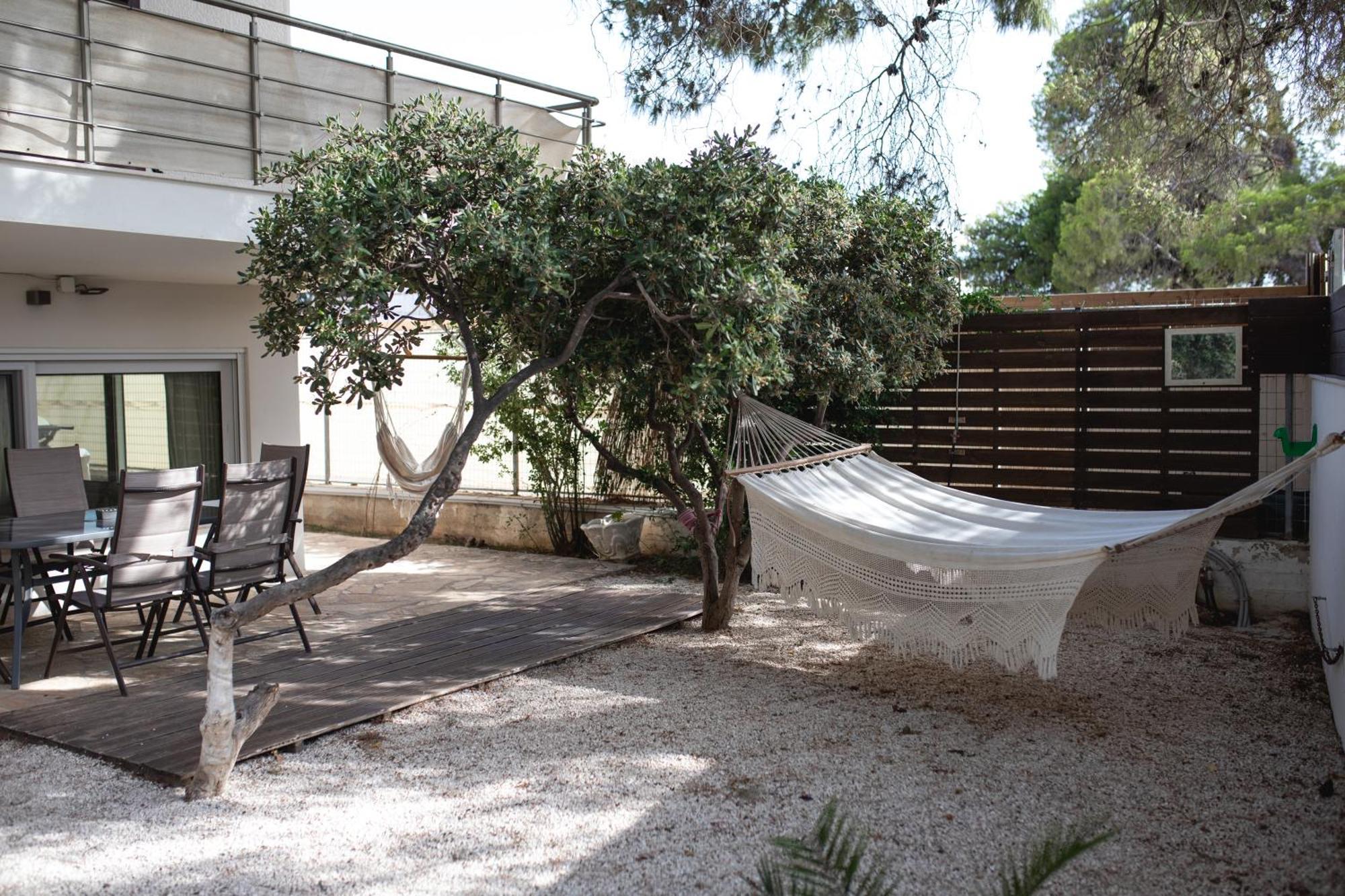 Rafia Loft Loutraki, Garden & Pool Table - Beach Extérieur photo